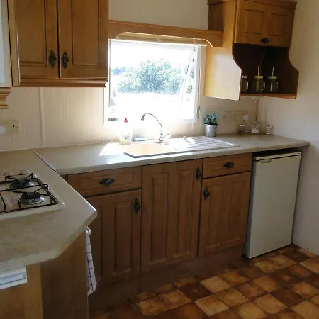 Lary Homes - Dabrowka * גוסטנין