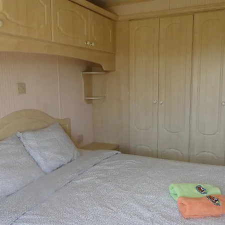 Alojamento de Turismo Selvagem Lary Homes - Dabrowka