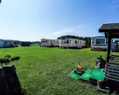 Alojamento de Turismo Selvagem Lary Homes - Dabrowka
