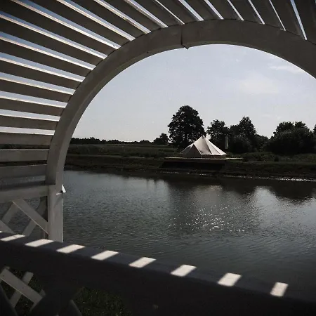 Lodge Lary Homes - Dabrowka *