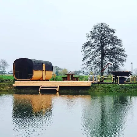 山林小屋 Lary Homes - Dabrowka *