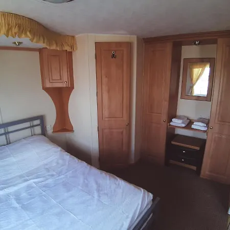 Lodge Lary Homes - Dabrowka *