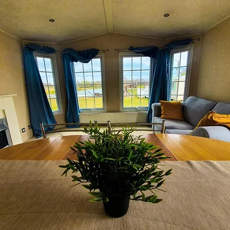Lodge Lary Homes - Dabrowka *