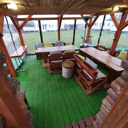 Lodge Lary Homes - Dabrowka