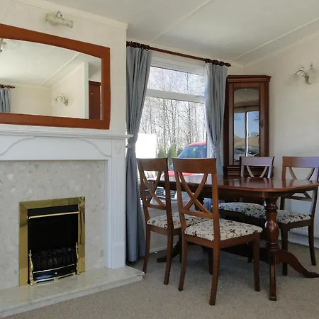 Lodge Lary Homes - Dabrowka *