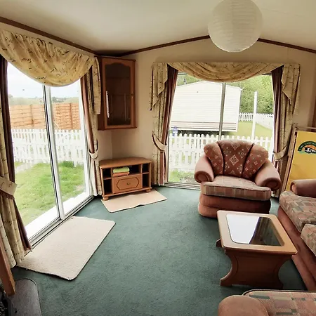 Lodge Lary Homes - Dabrowka *