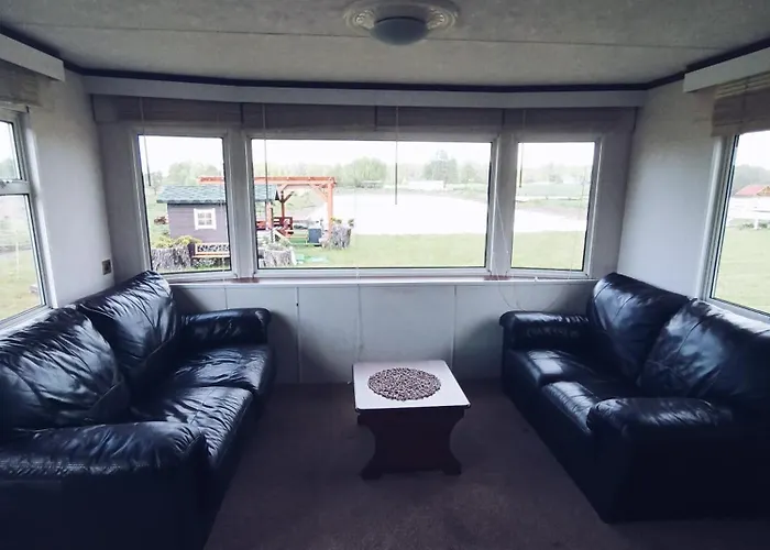 Lary Homes - Dabrowka