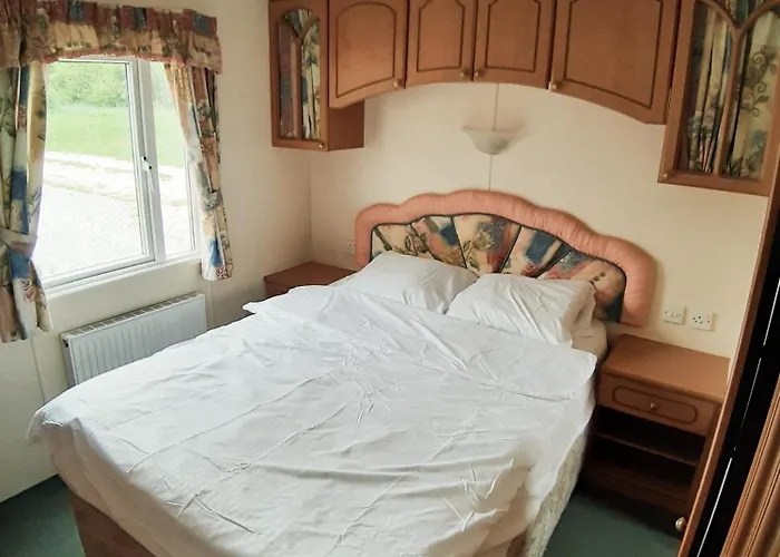 Lary Homes - Dabrowka Lodge *